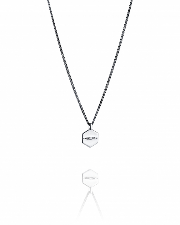 First cut Pendant Silver in the group Necklaces / Silver Necklaces at SCANDINAVIAN JEWELRY DESIGN (11-100-02363)