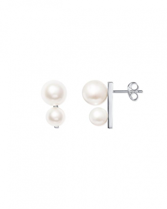 Drip Drop Pearl Ear Silver in the group Earrings / Silver Earrings at SCANDINAVIAN JEWELRY DESIGN (12-100-02226-0000)