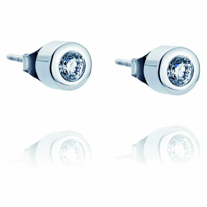 Stud Star Earring White gold in the group Earrings / Diamond Earrings at SCANDINAVIAN JEWELRY DESIGN (12-102-00496-0000)