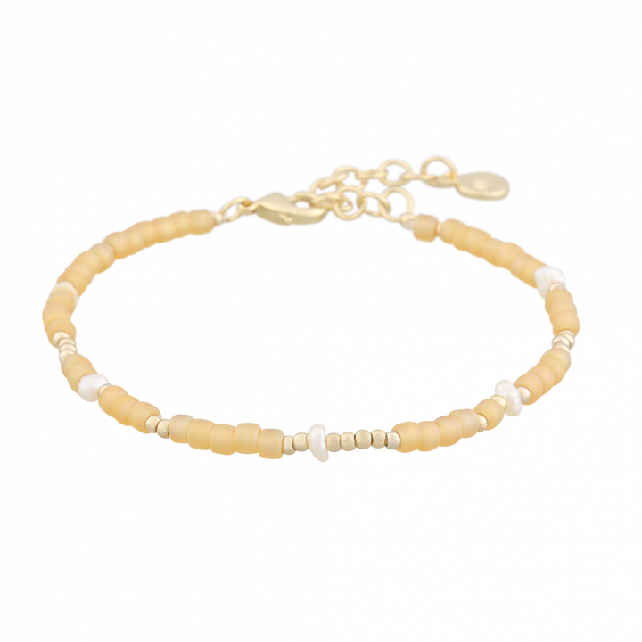 Capri pearl brace gold orange in the group Bracelets / Gold Bracelets at SCANDINAVIAN JEWELRY DESIGN (1274-3400-381-ONE)