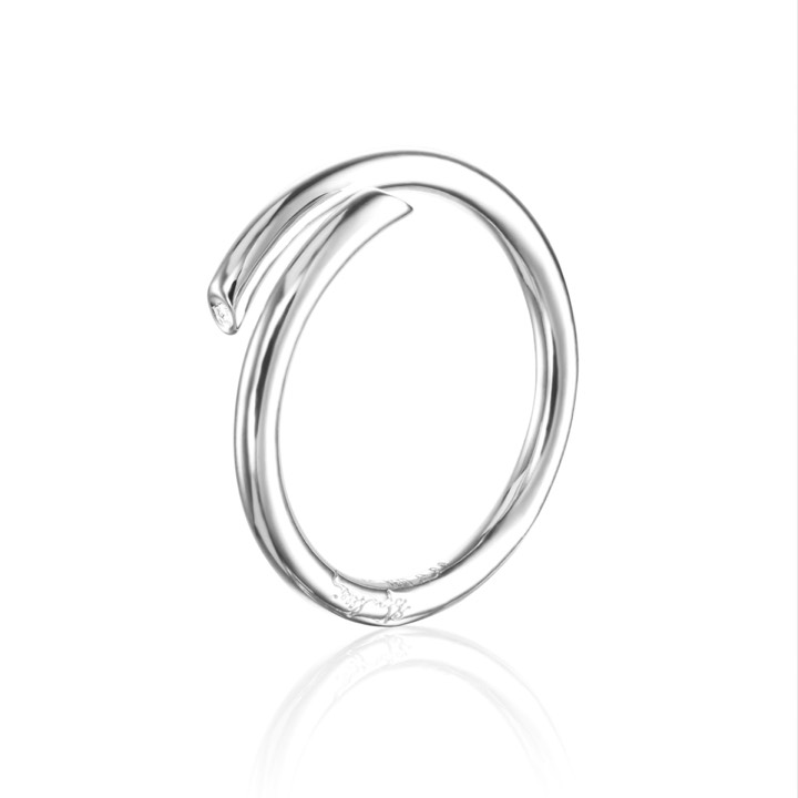 Hug Ring Silver in the group Rings / Silver Rings at SCANDINAVIAN JEWELRY DESIGN (13-100-01600)
