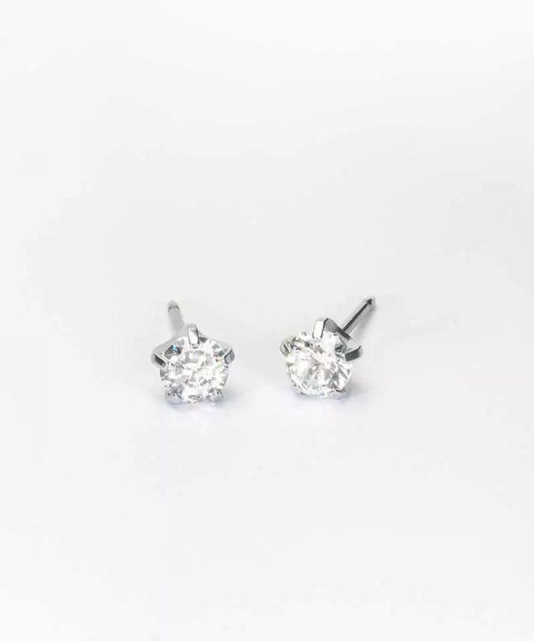 ST Tiffany Precious 5mm cz white in the group Earrings / Silver Earrings at SCANDINAVIAN JEWELRY DESIGN (15-1494-30)
