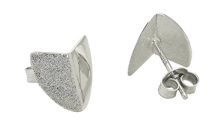 Roof small Earring Silver in the group Earrings / Silver Earrings at SCANDINAVIAN JEWELRY DESIGN (1726410001)