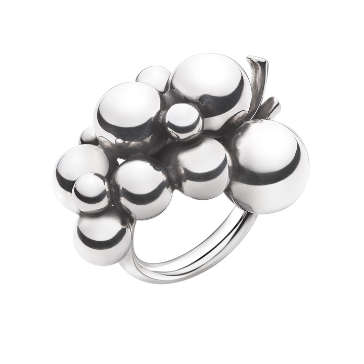 MOONLIGHT GRAPES LARGE Ring Silver in the group Rings / Silver Rings at SCANDINAVIAN JEWELRY DESIGN (20000334)