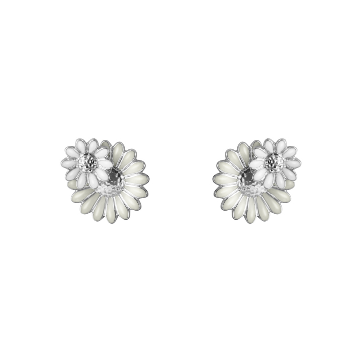DAISY LAYERED Earring (Silver) WHITE ENAMEL in the group Earrings / Silver Earrings at SCANDINAVIAN JEWELRY DESIGN (20001127)