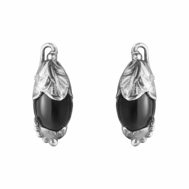 2024 HERITAGE EAR CLIPS SILVER BLACK ONYX in the group Earrings / Silver Earrings at SCANDINAVIAN JEWELRY DESIGN (20001398)