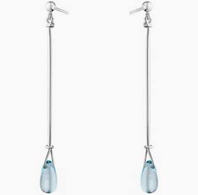 VIVIANNA TORUN Long Earrings Silver Blue topaz in the group Earrings / Silver Earrings at SCANDINAVIAN JEWELRY DESIGN (20001654)