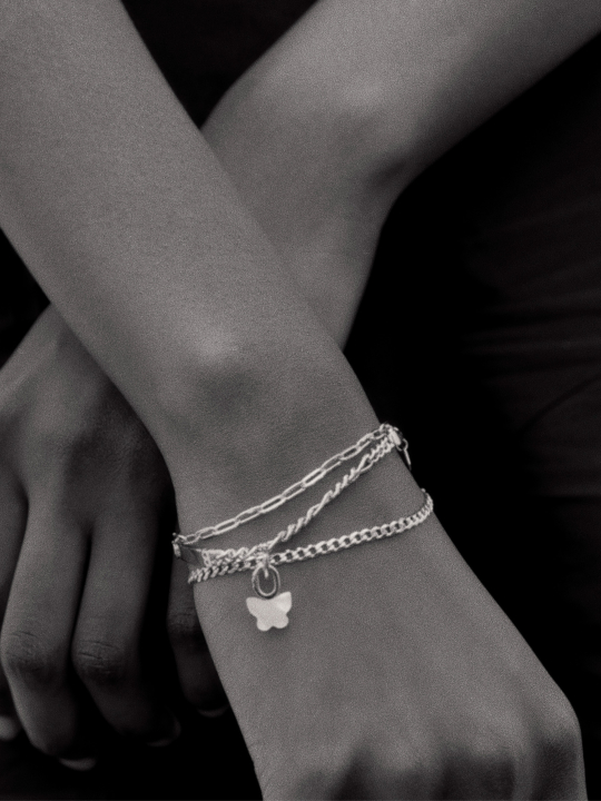 Saffi Bracelet Small Silver (One) in the group Bracelets / Silver Bracelets at SCANDINAVIAN JEWELRY DESIGN (400262AG-SMALL)
