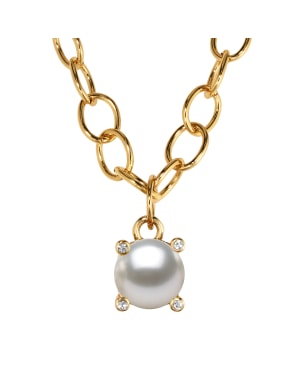 RAMINA SG WHITE PEARL Necklace Gold in the group Necklaces / Gold Necklaces at SCANDINAVIAN JEWELRY DESIGN (450127)