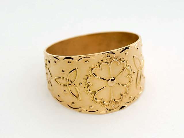Upplandsringen L Gold in the group Rings / Gold Rings at SCANDINAVIAN JEWELRY DESIGN (560018180)