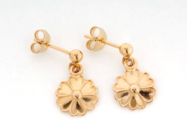 Uppland Earring blommor litet Gold in the group Earrings / Gold Earrings at SCANDINAVIAN JEWELRY DESIGN (820081180)