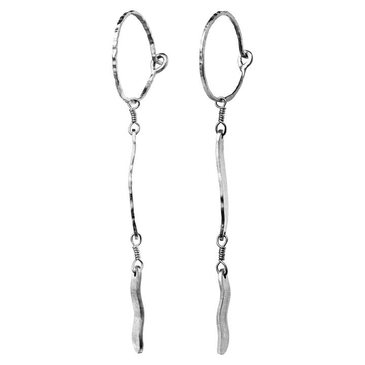 Lila Earring Silver in the group Earrings / Silver Earrings at SCANDINAVIAN JEWELRY DESIGN (9774c)