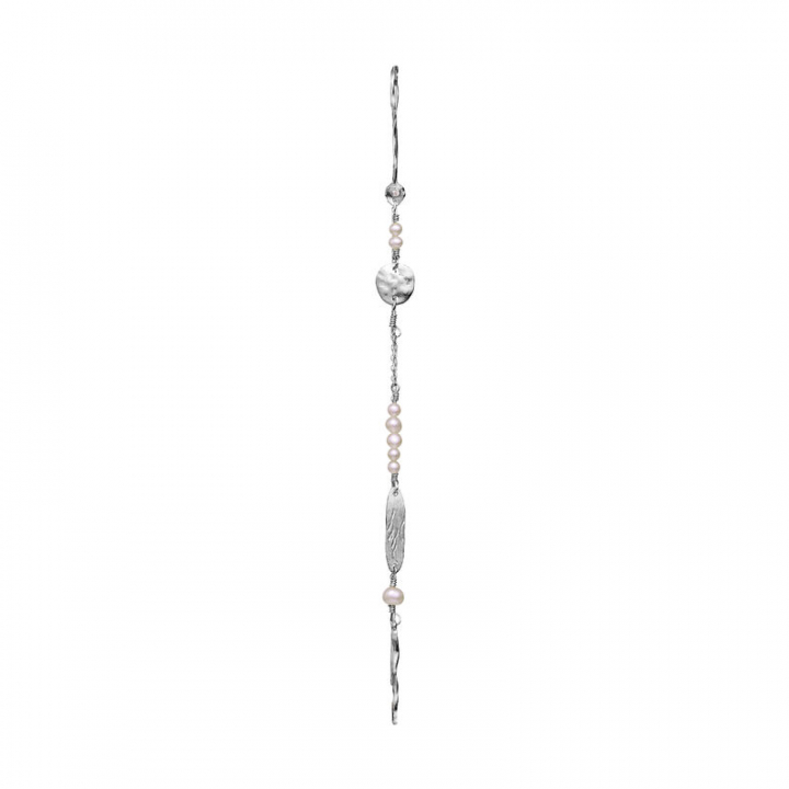 Aquila Single Earring Silver in the group Earrings / Pearl Earrings at SCANDINAVIAN JEWELRY DESIGN (9845C)
