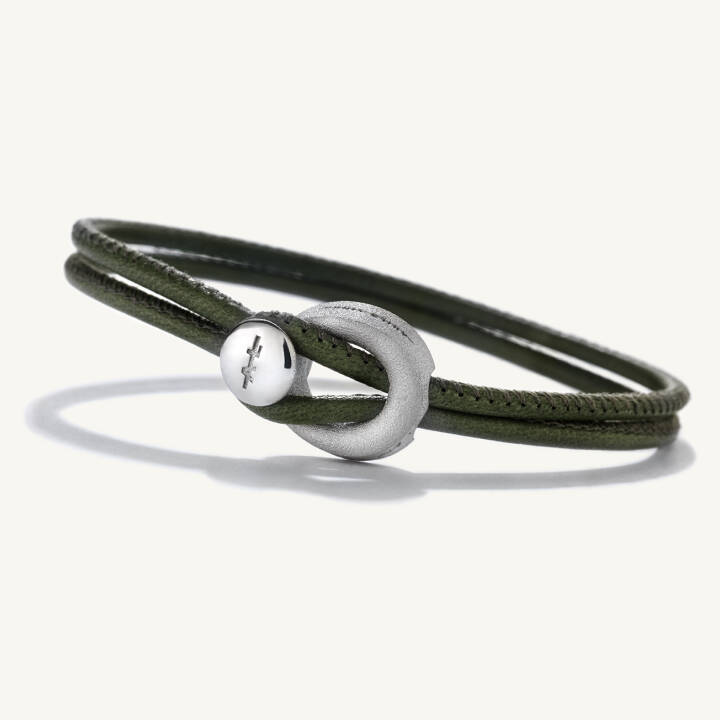 Changes Petite Leather Green in the group Bracelets at SCANDINAVIAN JEWELRY DESIGN (CHAP-LEA316HU-GRLE)