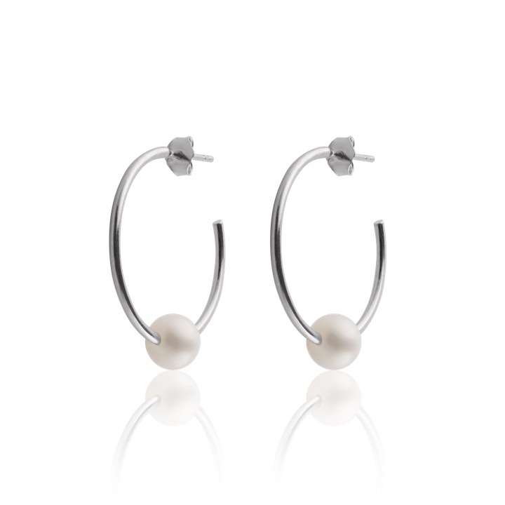 Pearl Hoops Earring (silver) in the group Earrings / Pearl Earrings at SCANDINAVIAN JEWELRY DESIGN (E1724RHPE-OS)