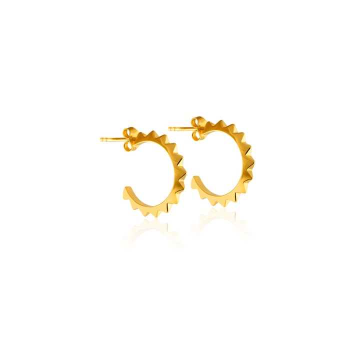 Pyramid Hoops Earring S (Gold) in the group Earrings / Gold Earrings at SCANDINAVIAN JEWELRY DESIGN (E1952GPS0-OS)