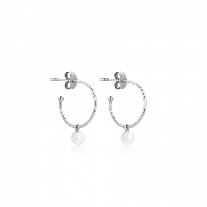 Pearl Mini Hoops Earring (silver) in the group Earrings / Pearl Earrings at SCANDINAVIAN JEWELRY DESIGN (E2105RHS0-OS)