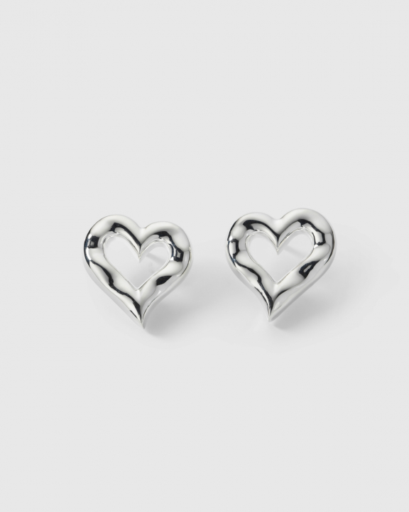 Puff Heart Earrings Silver in the group Earrings / Silver Earrings at SCANDINAVIAN JEWELRY DESIGN (ES1299)
