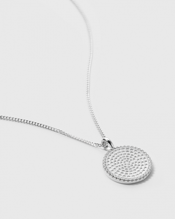 Lucky Coin Heal Necklace Silver in the group Necklaces / Silver Necklaces at SCANDINAVIAN JEWELRY DESIGN (NS1330)