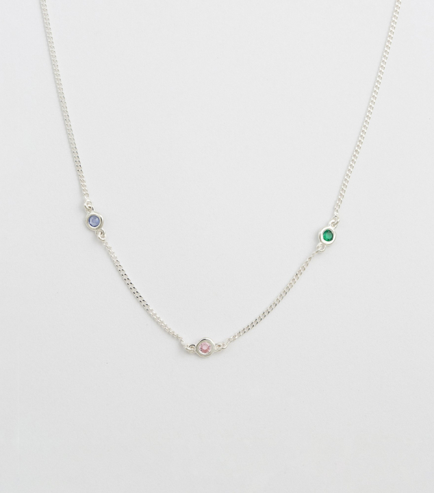 Treasure Shimmer Necklace Silver Multi in the group Necklaces / Silver Necklaces at SCANDINAVIAN JEWELRY DESIGN (NS1355MU)