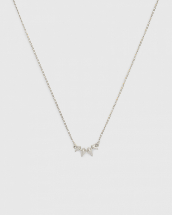 Uma Spike Necklaces Silver in the group Necklaces / Silver Necklaces at SCANDINAVIAN JEWELRY DESIGN (NS1385)