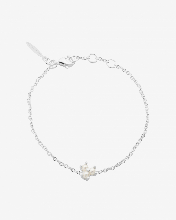 Petite Star pearl Bracelets in the group Bracelets at SCANDINAVIAN JEWELRY DESIGN (PSR-B3M181-S)