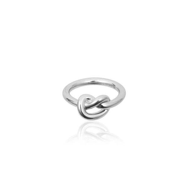 Knot Ring (silver) in the group Rings at SCANDINAVIAN JEWELRY DESIGN (R1641RHS0)
