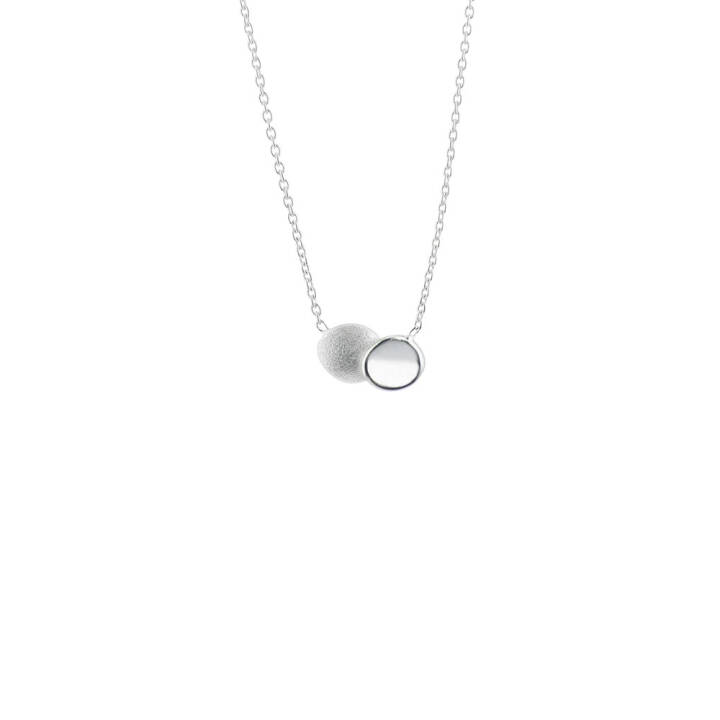 Rocky Shore medium single Necklaces silver in the group Necklaces / Silver Necklaces at SCANDINAVIAN JEWELRY DESIGN (RSE-N1M421-S)