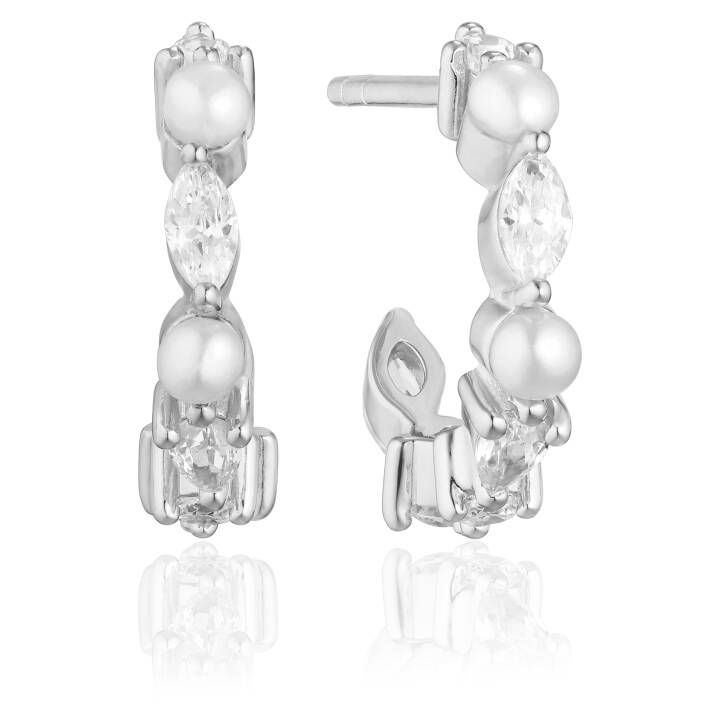 ADRIA CREOLO PICCOLO EARRINGS Silver in the group Earrings / Pearl Earrings at SCANDINAVIAN JEWELRY DESIGN (SJ-E12234-PCZ)