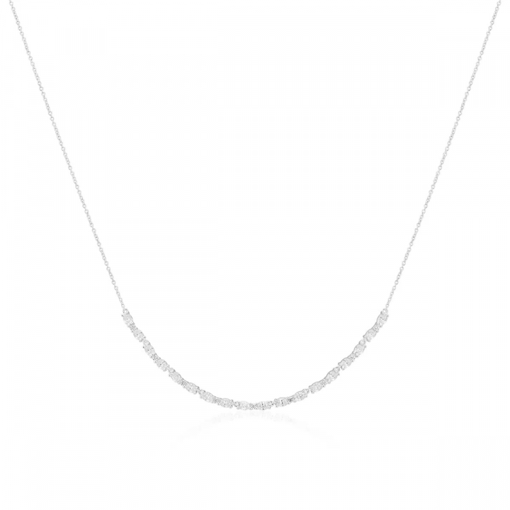 ELLERA OVALE Necklace Silver in the group Necklaces / Silver Necklaces at SCANDINAVIAN JEWELRY DESIGN (SJ-N2415-CZ)