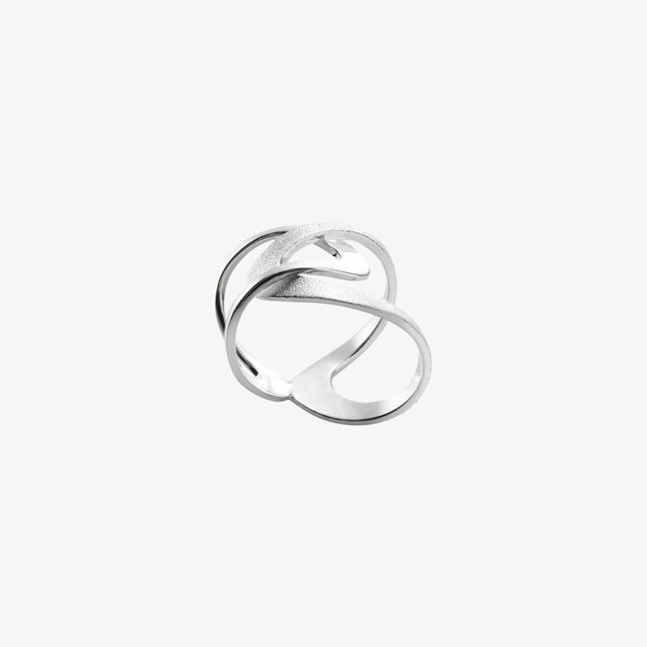 Together grande ring silver in the group Rings / Silver Rings at SCANDINAVIAN JEWELRY DESIGN (TOR-R9S-S)