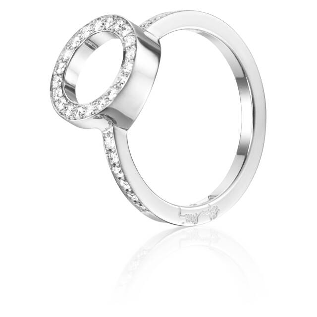 Circle Of Love II Ring White gold