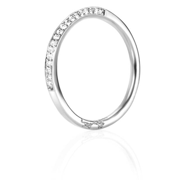Sparkling Way Ring White gold