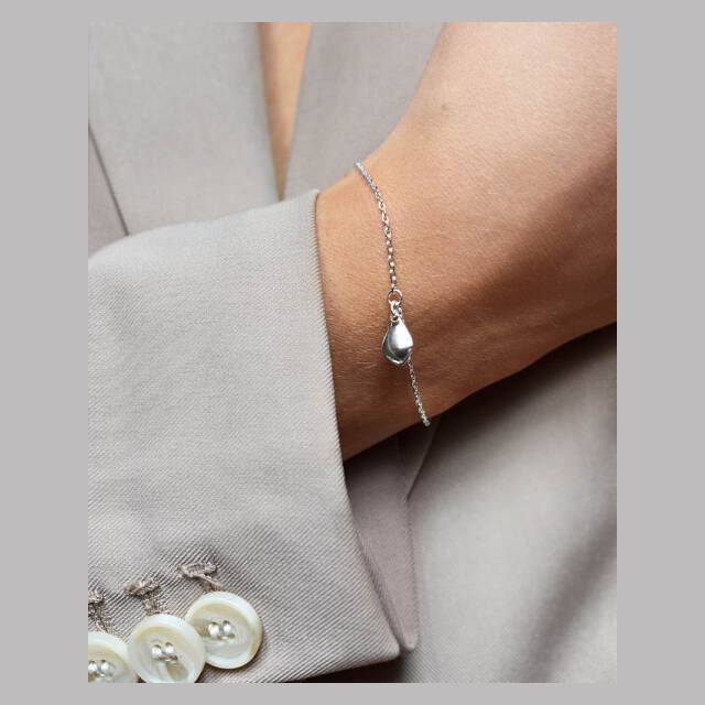 Gaias Grace drop Bracelets silver