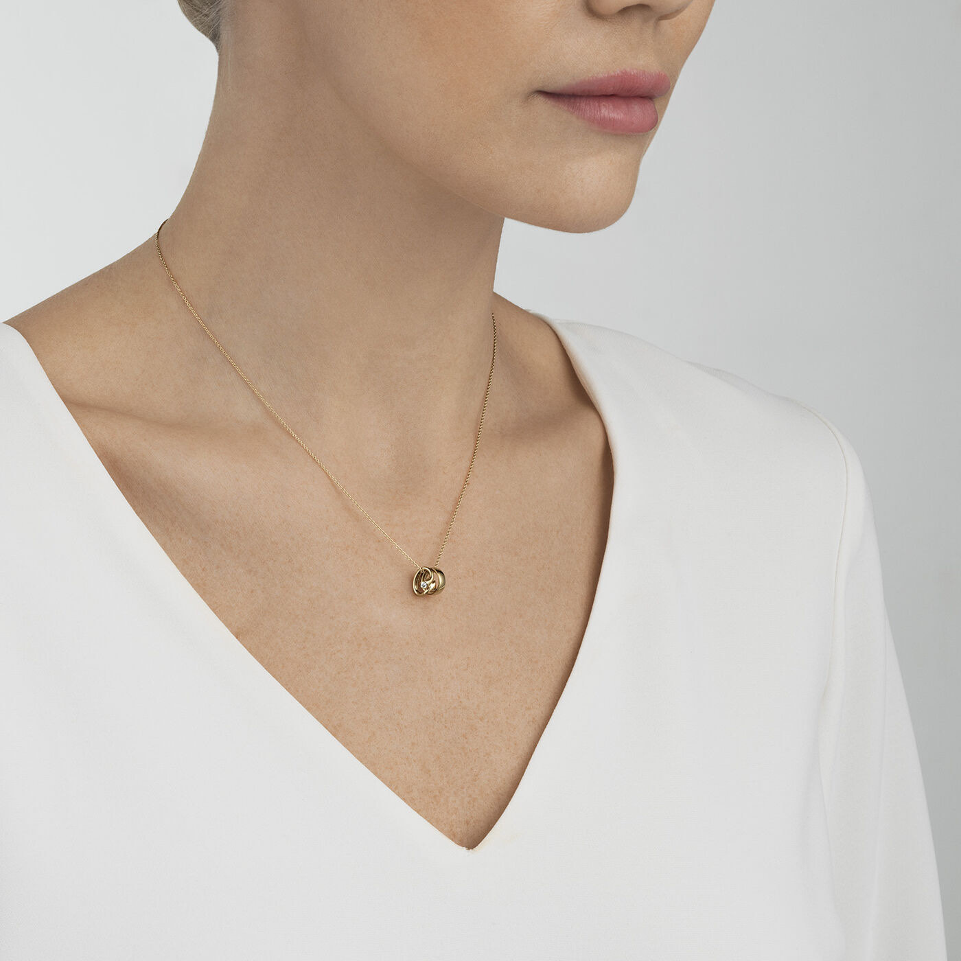 MAGIC CHARM Pendant Gold 2 DiamondsS 0.06 ct