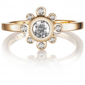 Sweet Hearts Crown 0.30 ct Diamonds Ring Gold