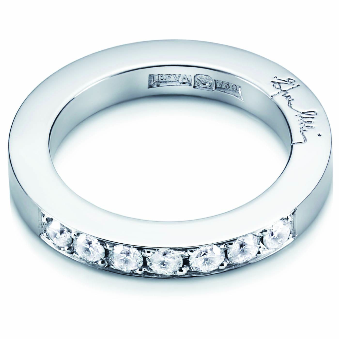 7 Stars & Signature Ring White gold