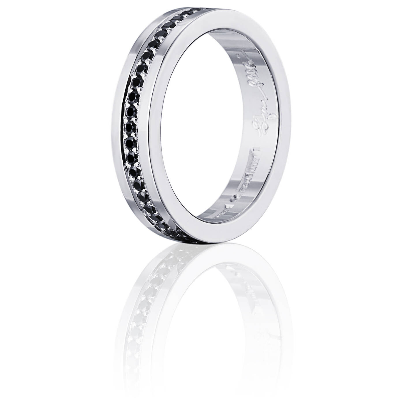 4½ & Black Stars Ring White gold