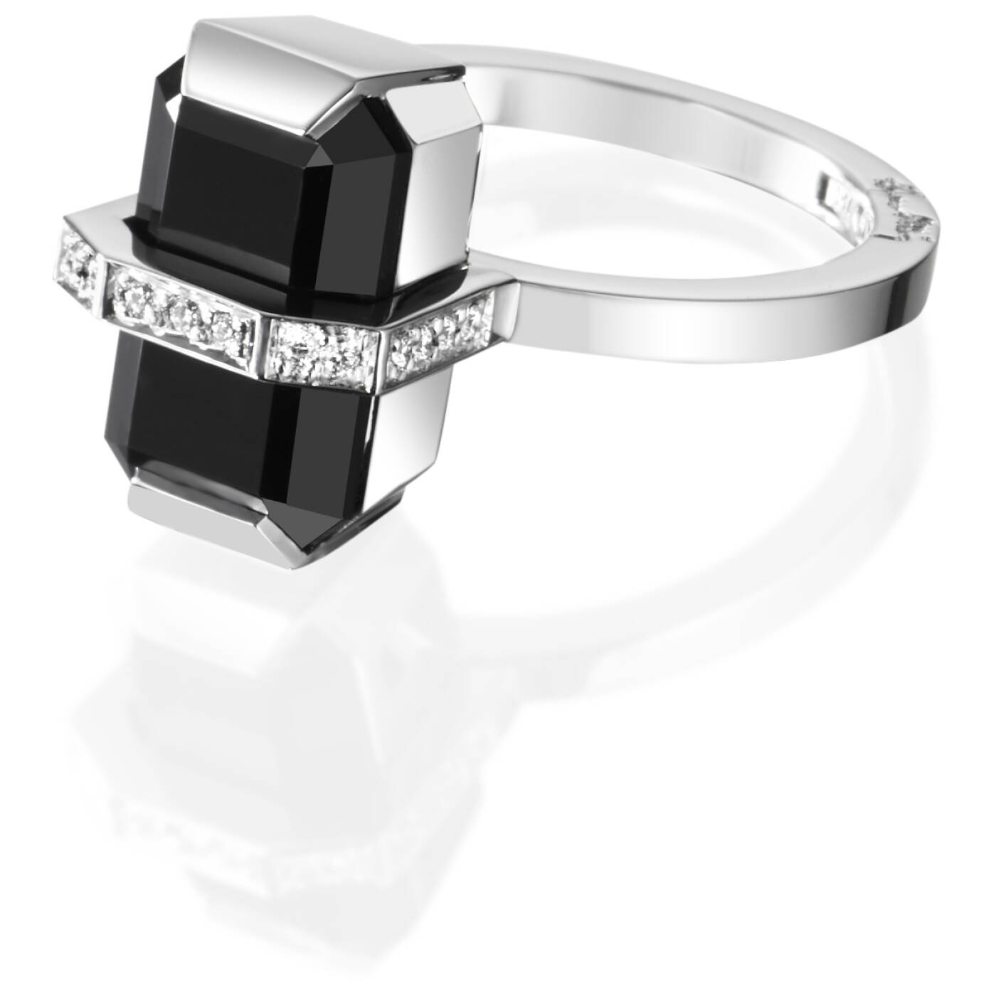 Little Bend Over - Onyx Ring White gold