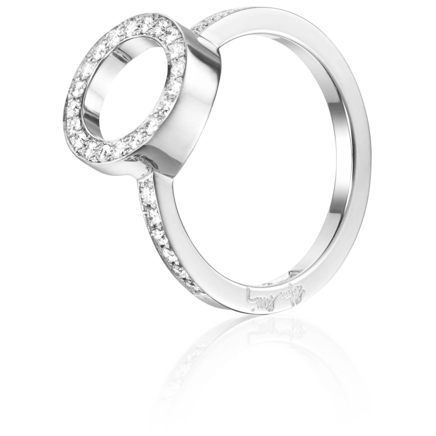 Circle Of Love II Ring White gold