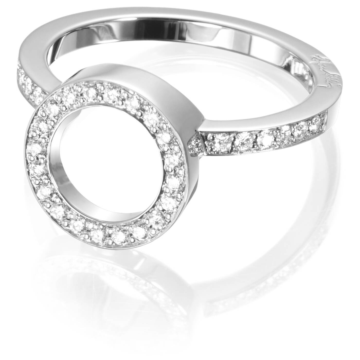 Circle Of Love II Ring White gold