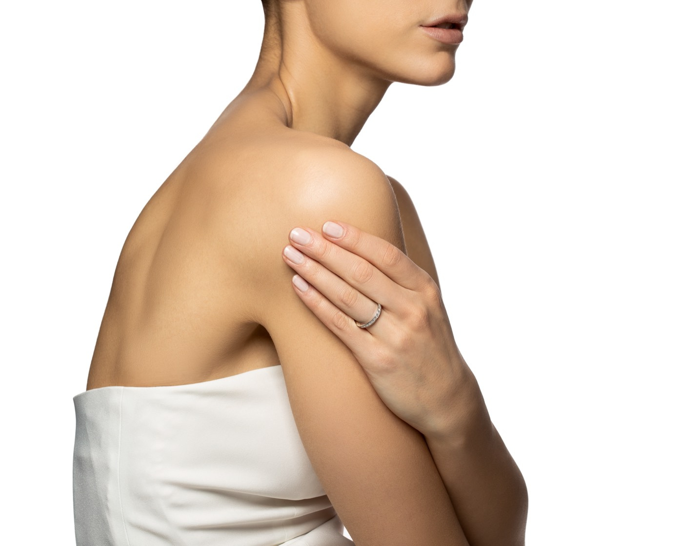 13 Stars & Signature Ring White gold