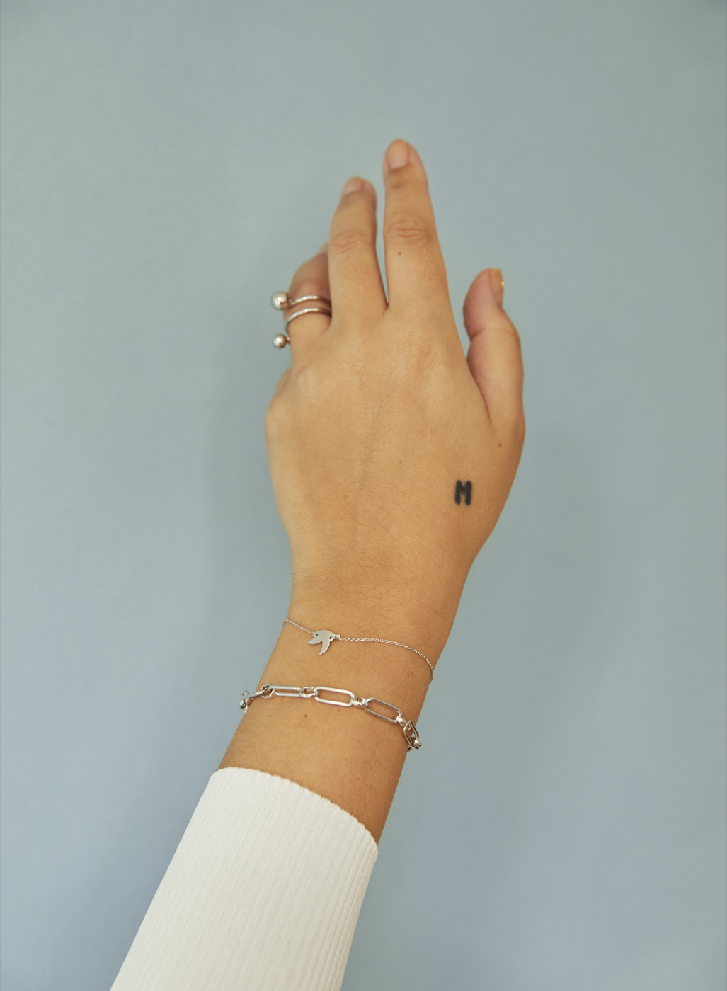 Globe clip brace silver