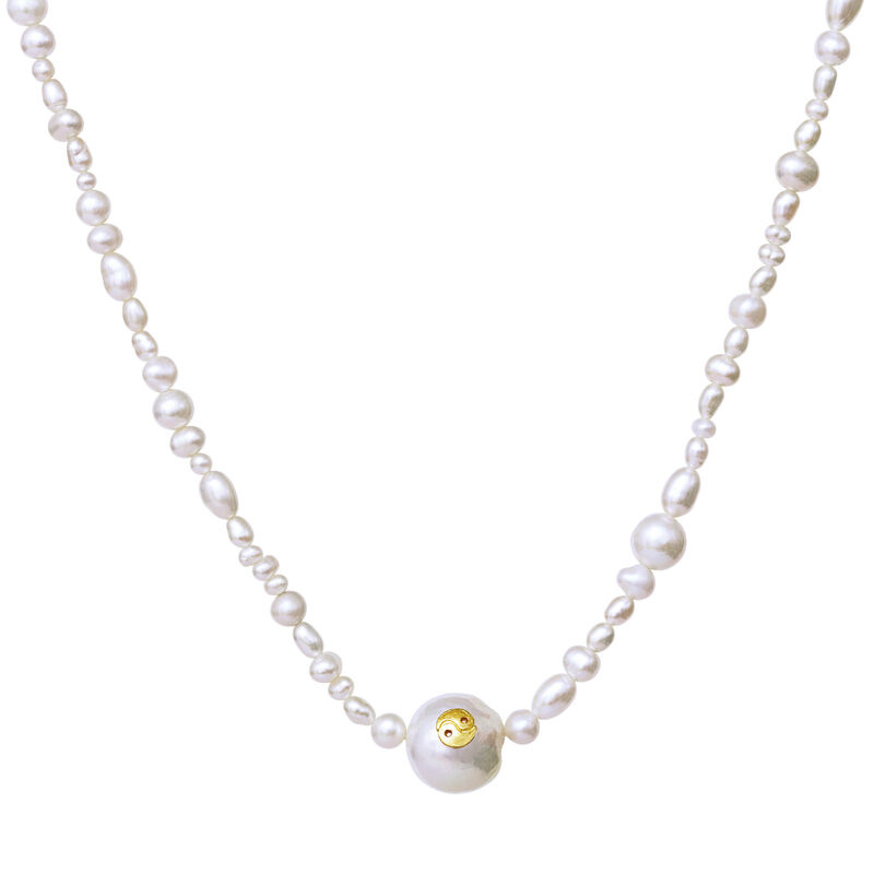 Maggie Necklaces Gold