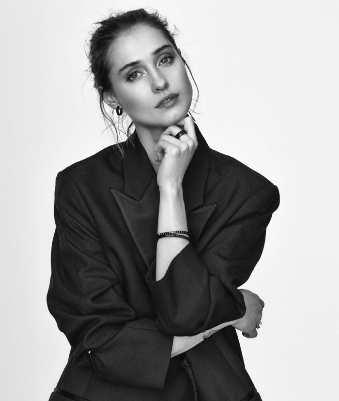 CLARISSA Earrings Black