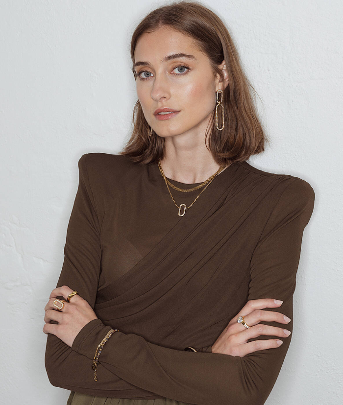 EXCELLENT Long Earrings Gold