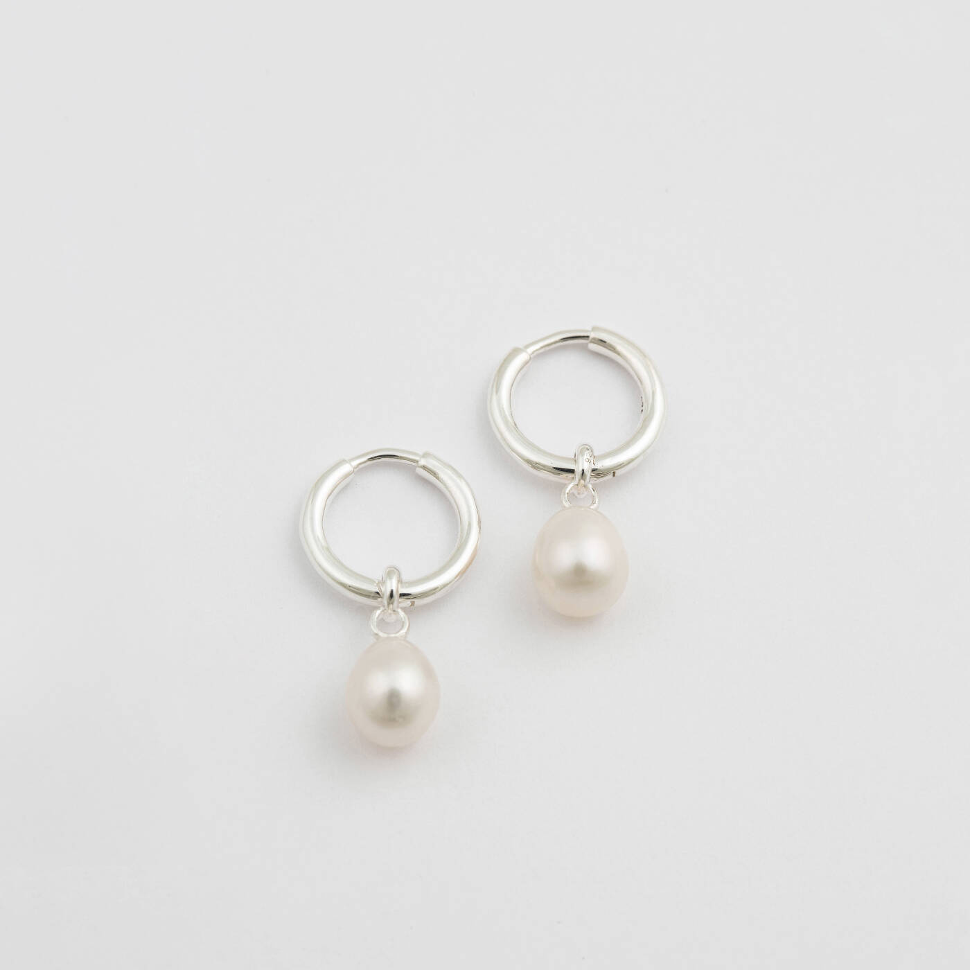 Treasure Pearl Hoops Silver