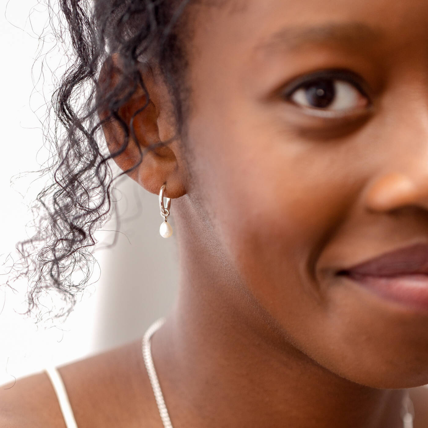 Treasure Pearl Hoops Silver