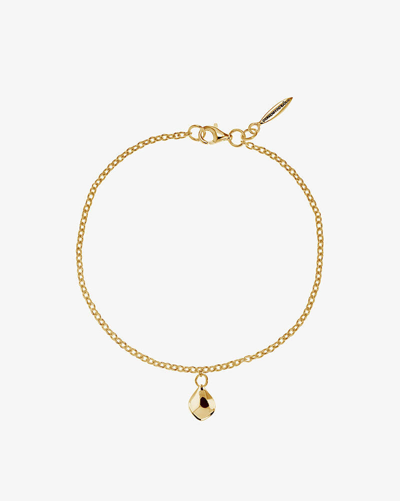 Gaias Grace drop Bracelets Gold