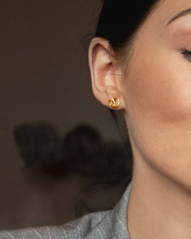 Les Amis drop Earring Gold